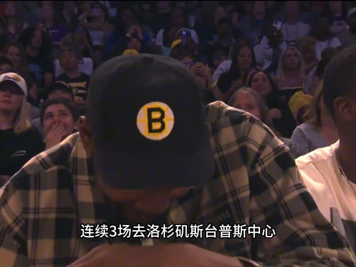 KD凡心大動？連續(xù)三場盯梢火花隊皮衣布林克庫里‘準(zhǔn)妹夫’上線？